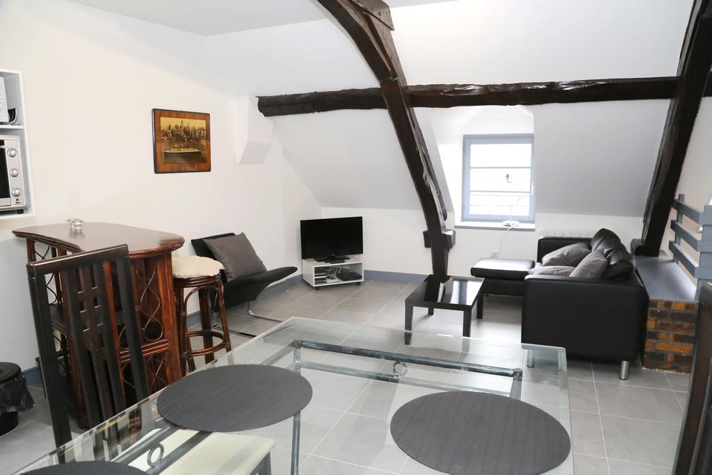 Appartement De Charme Онфльор Стая снимка