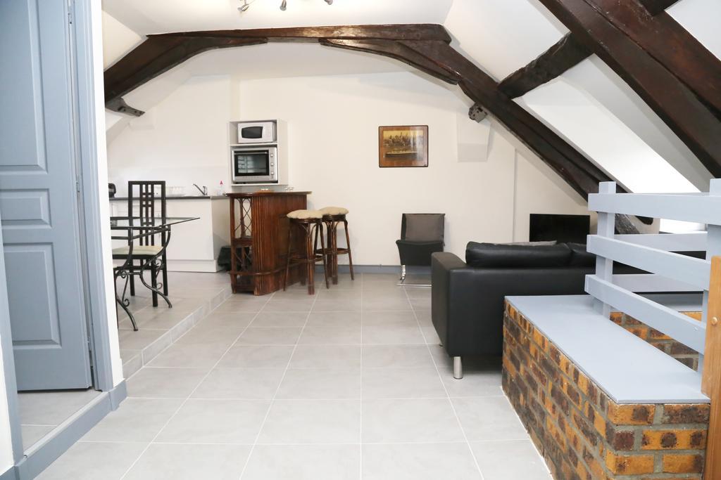 Appartement De Charme Онфльор Стая снимка
