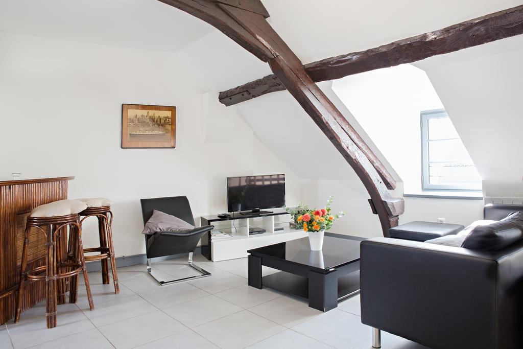 Appartement De Charme Онфльор Екстериор снимка