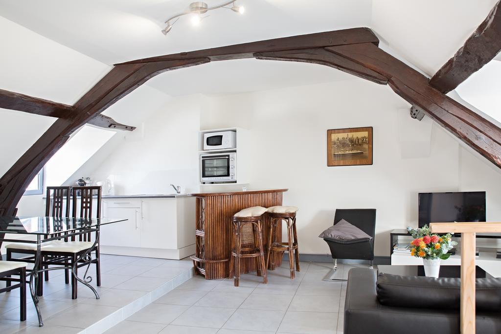 Appartement De Charme Онфльор Екстериор снимка